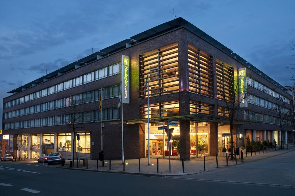 Essen City Suites Bagian luar foto
