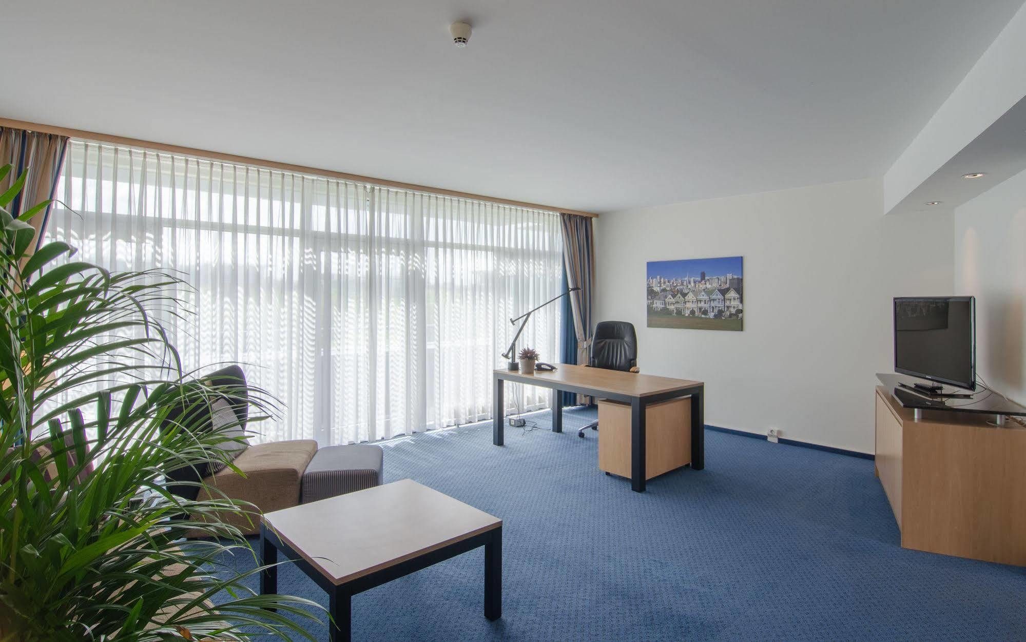 Essen City Suites Bagian luar foto